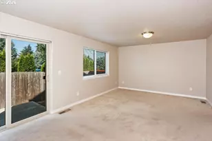 5922 NE 71st Ave, Vancouver, WA 98661 - Photo 8