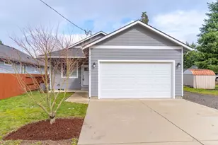 355 SE Juniper St, Mill City, OR 97360 - Photo 2