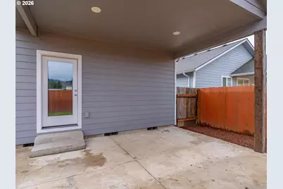 355 SE Juniper St, Mill City, OR 97360 - Photo 36