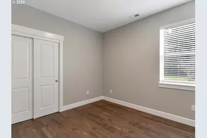 355 SE Juniper St, Mill City, OR 97360 - Photo 22