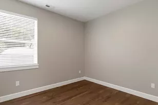 355 SE Juniper St, Mill City, OR 97360 - Photo 20