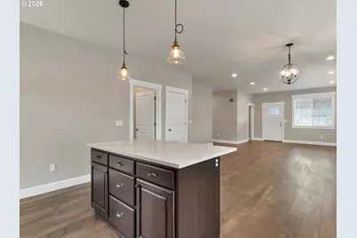 355 SE Juniper St, Mill City, OR 97360 - Photo 12