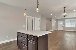 355 SE Juniper St, Mill City, OR 97360 - Photo 12