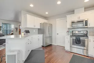 418 Sunset Ct, Amity, OR 97101 - Photo 8