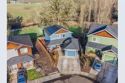 418 Sunset Ct, Amity, OR 97101 - Photo 2