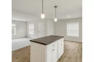 5885 NE Jacobson St, Hillsboro, OR 97124 - Photo 8