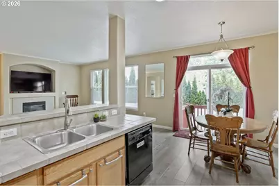 22908 NE Chinook St, Wood Village, OR 97060 - Photo 14