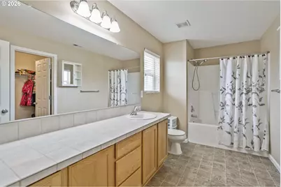 22908 NE Chinook St, Wood Village, OR 97060 - Photo 20