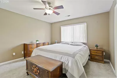 22908 NE Chinook St, Wood Village, OR 97060 - Photo 18