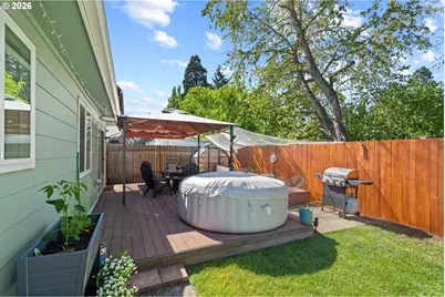 18385 SW Division St, Beaverton, OR 97078 - Photo 20