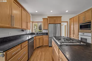 18681 SW Frank Ct, Beaverton, OR 97007 - Photo 14