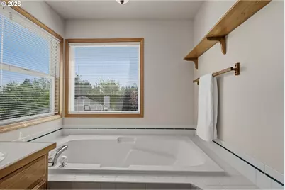 18681 SW Frank Ct, Beaverton, OR 97007 - Photo 28