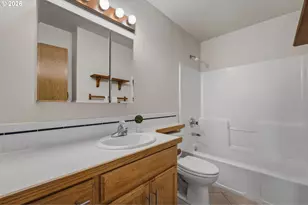 18681 SW Frank Ct, Beaverton, OR 97007 - Photo 32