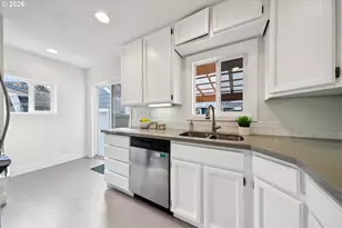 4355 NE 83rd Ave, Portland, OR 97220 - Photo 8