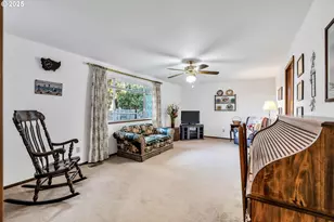 4885 NW Kahneeta Dr, Portland, OR 97229 - Photo 16