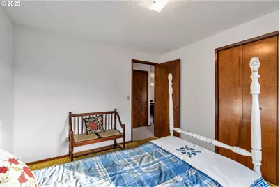 4885 NW Kahneeta Dr, Portland, OR 97229 - Photo 20