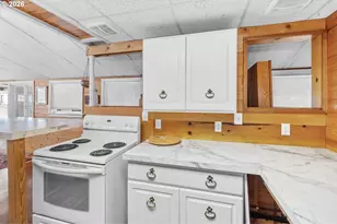 2901 NE Marine Dr, Portland, OR 97211 - Photo 18