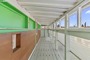 2901 NE Marine Dr, Portland, OR 97211 - Photo 16