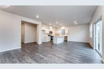 419 Pietro St NE, Salem, OR 97301 - Photo 6