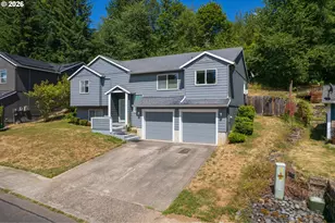 1125 NE Hill Way, Estacada, OR 97023 - Photo 2