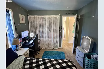 37303 Wallace Creek Rd, Springfield, OR 97478 - Photo 22