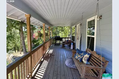 37303 Wallace Creek Rd, Springfield, OR 97478 - Photo 2