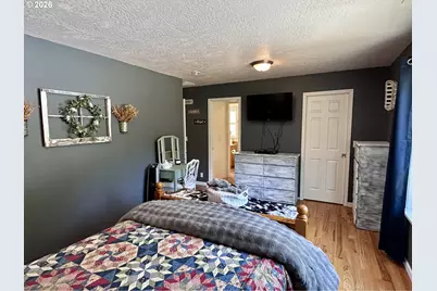37303 Wallace Creek Rd, Springfield, OR 97478 - Photo 26