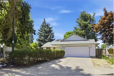 3921 N Clarey St, Eugene, OR 97402 - Photo 2