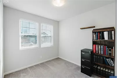 210 Walnut St, Mount Angel, OR 97362 - Photo 16