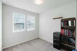 210 Walnut St, Mount Angel, OR 97362 - Photo 16