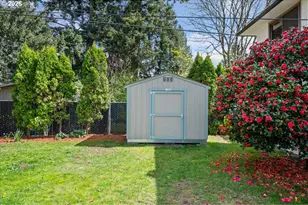 10831 NE Oregon St, Portland, OR 97220 - Photo 42