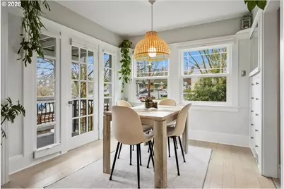 6044 SE Stark St, Portland, OR 97215 - Photo 10