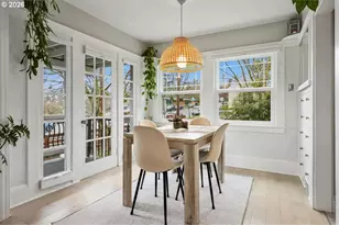 6044 SE Stark St, Portland, OR 97215 - Photo 10