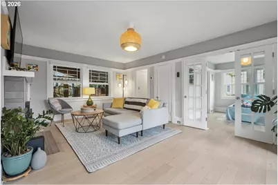 6044 SE Stark St, Portland, OR 97215 - Photo 6