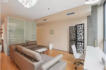 1221 SW 10th Ave #211, Portland, OR 97205 - Photo 12