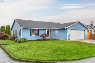 107 Mission Rd, Kelso, WA 98626 - Photo 2