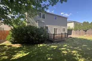 3988 Century Dr, Eugene, OR 97402 - Photo 46