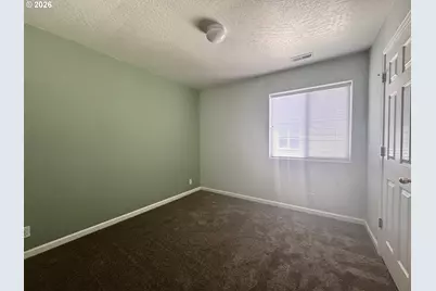 3988 Century Dr, Eugene, OR 97402 - Photo 30