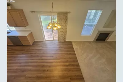 3988 Century Dr, Eugene, OR 97402 - Photo 36