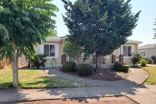 1376 David Ave, Eugene, OR 97404 - Photo 2