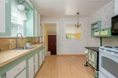 4449 NE 91st Ave, Portland, OR 97220 - Photo 12