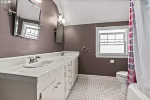 1960 Alder St, Eugene, OR 97405 - Photo 4