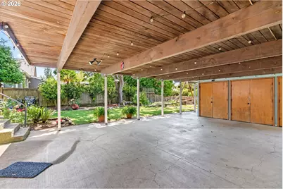 1960 Alder St, Eugene, OR 97405 - Photo 34
