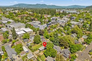 1960 Alder St, Eugene, OR 97405 - Photo 46