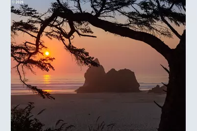 143 E Tanana Ave, Cannon Beach, OR 97110 - Photo 46