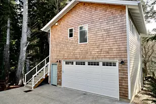 143 E Tanana Ave, Cannon Beach, OR 97110 - Photo 42