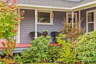 335 N H St, Cottage Grove, OR 97424 - Photo 4