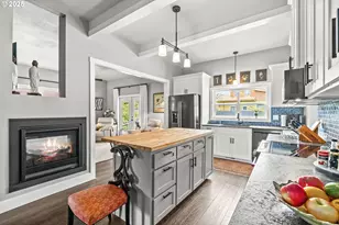 335 N H St, Cottage Grove, OR 97424 - Photo 12