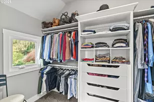 335 N H St, Cottage Grove, OR 97424 - Photo 32