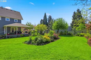 335 N H St, Cottage Grove, OR 97424 - Photo 38